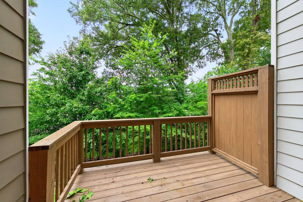 Townhouse for rent at 2860 Boone Dr, Kennesaw, GA 30144