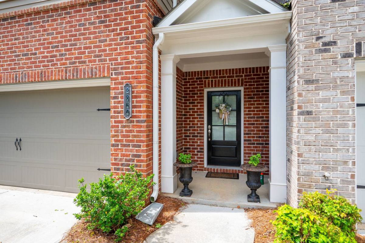 Townhouse for rent at 2860 Boone Dr, Kennesaw, GA 30144