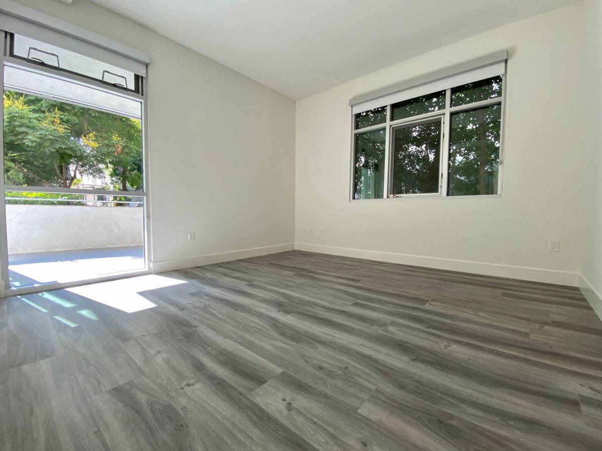 Apartment for rent at 1232 N Kings Rd, West Hollywood, CA 90069