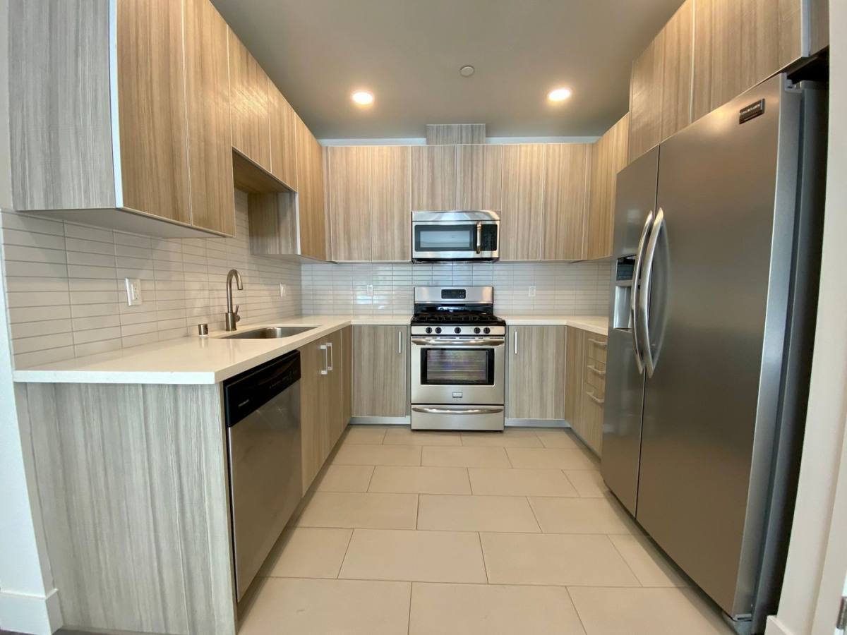 Apartment for rent at 1232 N Kings Rd, West Hollywood, CA 90069