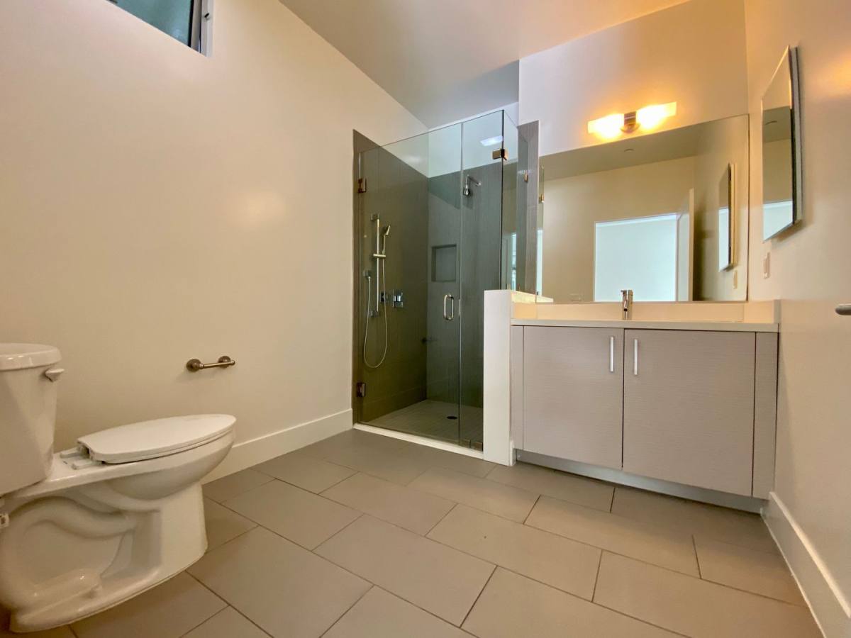 Apartment for rent at 1232 N Kings Rd, West Hollywood, CA 90069