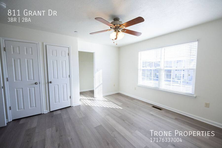 Townhouse for rent at 823 Grant Dr, Hanover, PA 17331