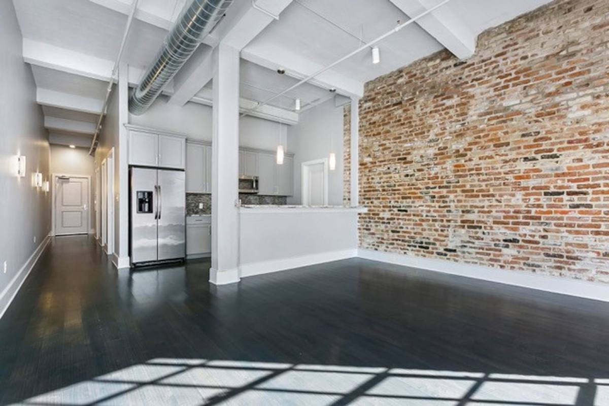 Apartment for rent at 516 Bienville St, New Orleans, LA 70130