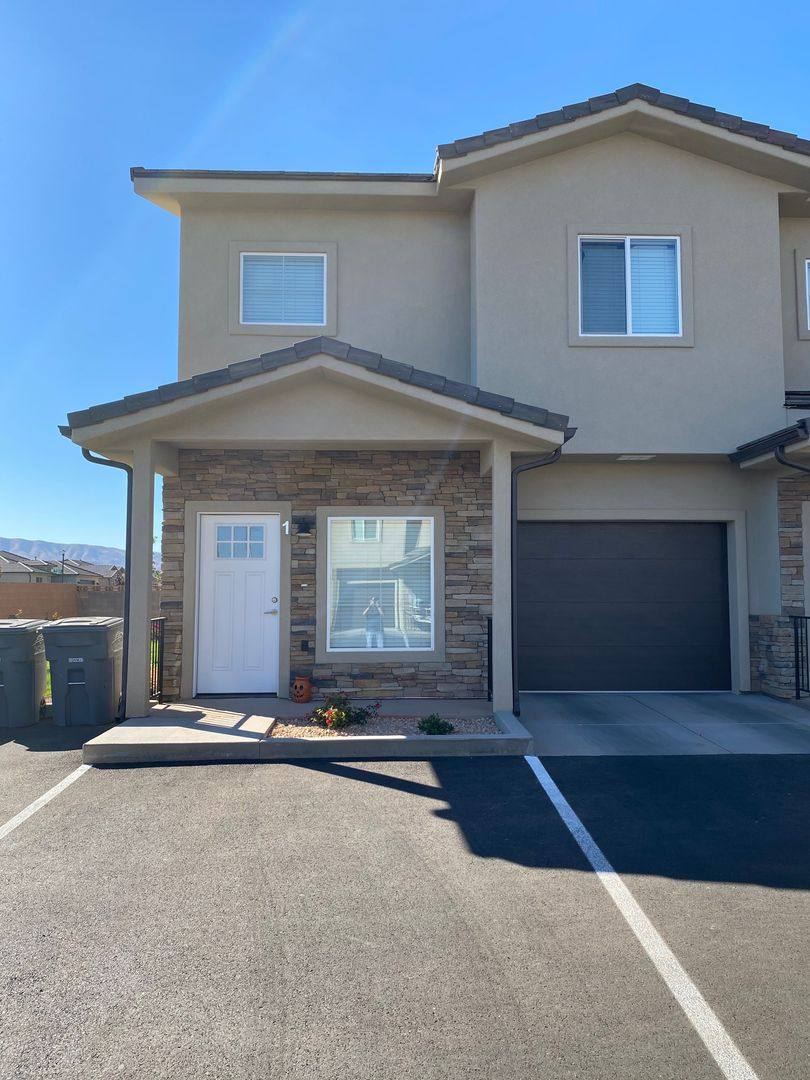 Apartment for rent at 102 E 600 S, Ivins, UT 84738