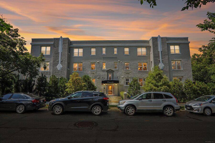 House for rent at 5024 9th St NW #203, Washington, DC 20011