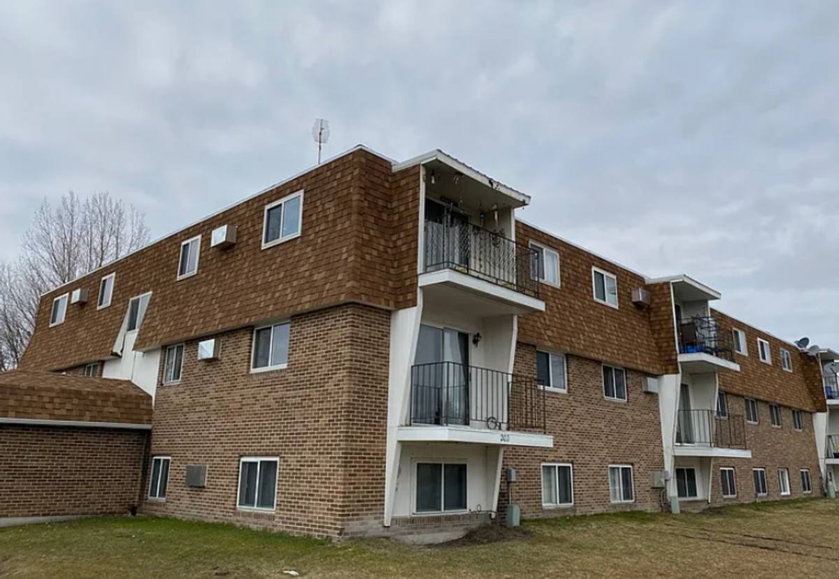 Apartment for rent at 202 5th St NW, Dilworth, MN 56529