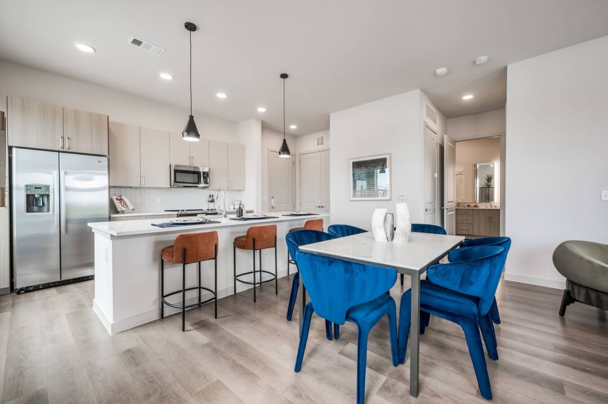 Apartment for rent at 2400 W Dallas St #L1, Houston, TX 77019