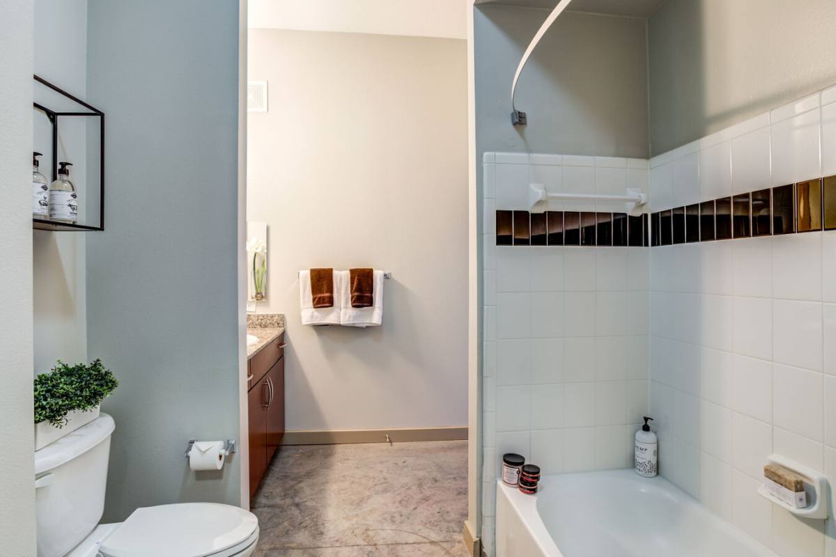 Apartment for rent at 1 Hermann Park Court #HPL1, Houston, TX 77021