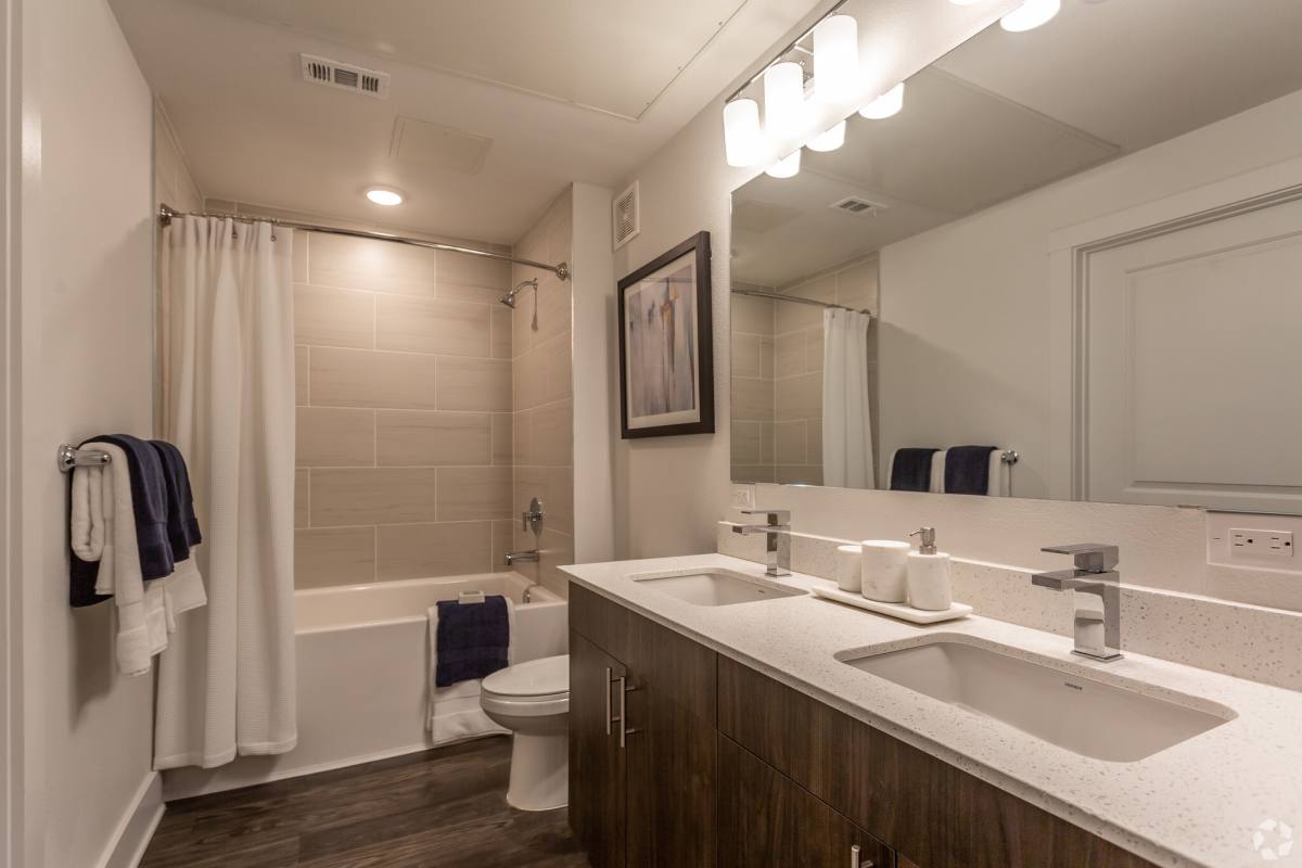 Apartment for rent at 11250 Mason Rd #LR1, Cypress, TX 77433