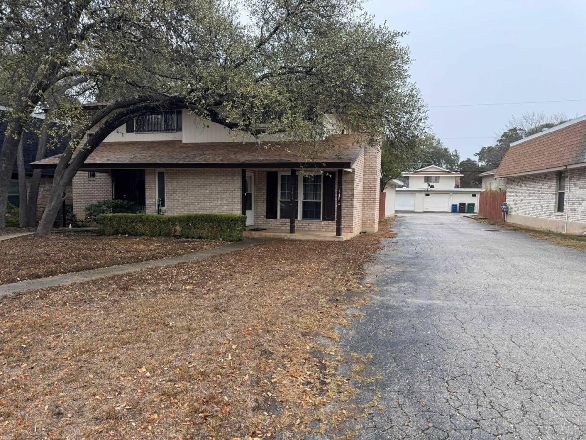 Condo for rent at 11814 Song St, San Antonio, TX 78216