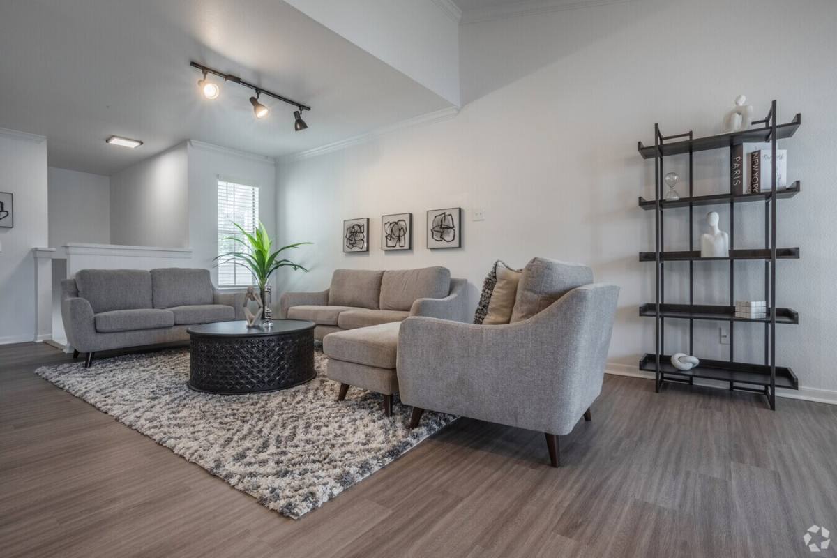 Apartment for rent at 16755 Ella Blvd #LVA1, Houston, TX 77090