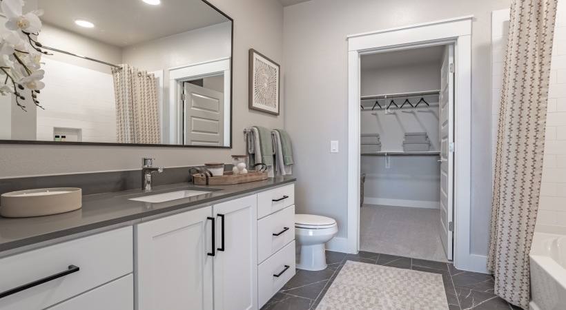 Apartment for rent at 11109 Signal Way #FT1, Stafford, TX 77477