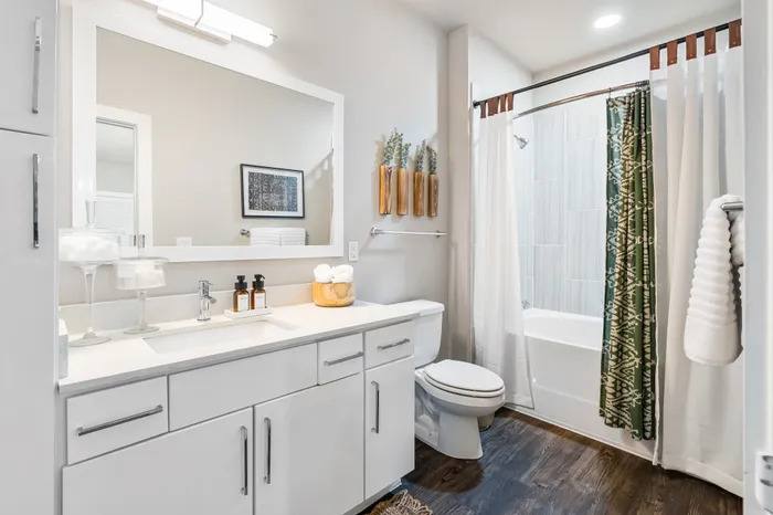 Apartment for rent at 2040 Greenhouse Rd #GH2, Houston, TX 77084