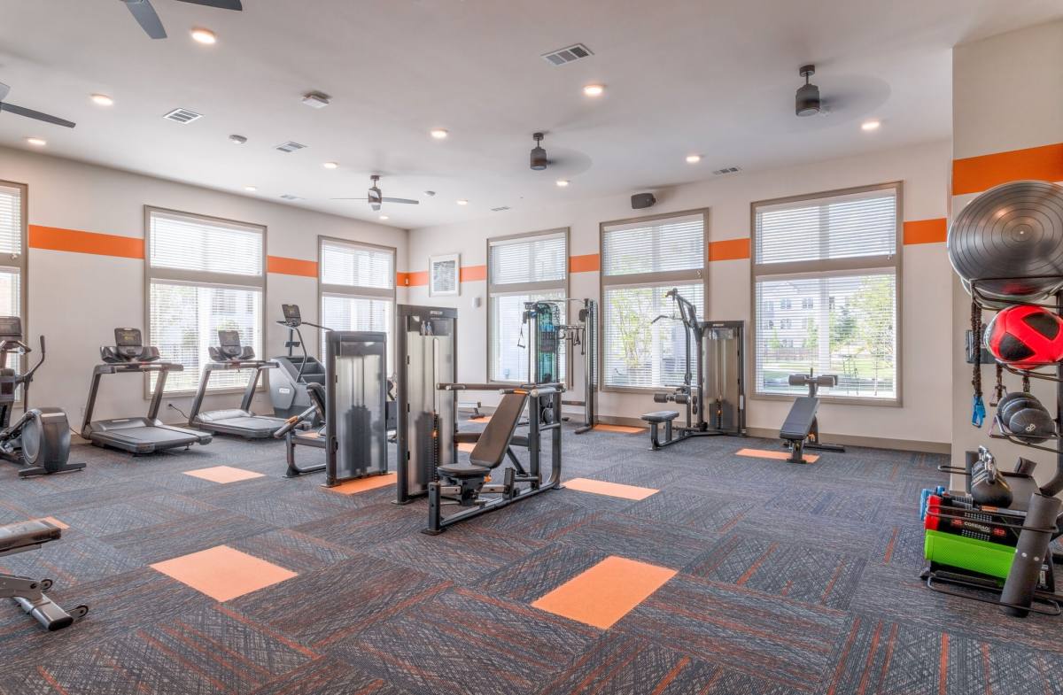 Apartment for rent at 13939 Hillcroft Ave #ESA, Houston, TX 77085