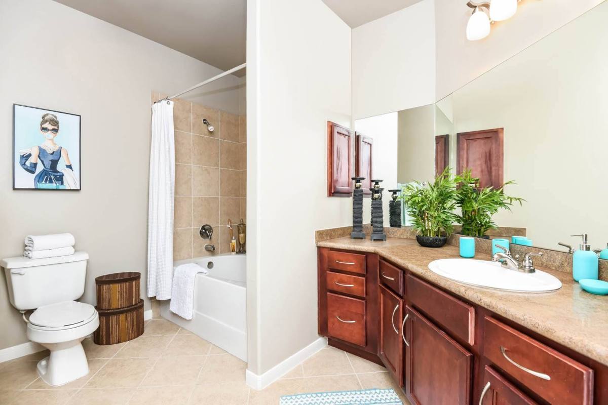Apartment for rent at 9702 N Sam Houston Parkway E #FAEC, Humble, TX 77396