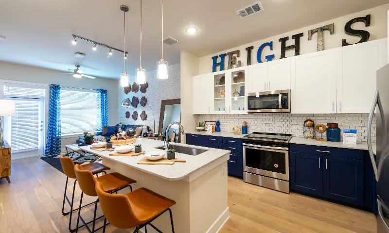 Apartment for rent at 555 W 19th St #F19, Houston, TX 77008