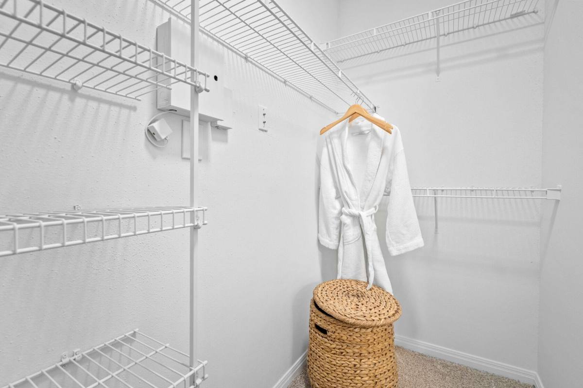 Apartment for rent at 3300 Sage Rd #GMU, Houston, TX 77056