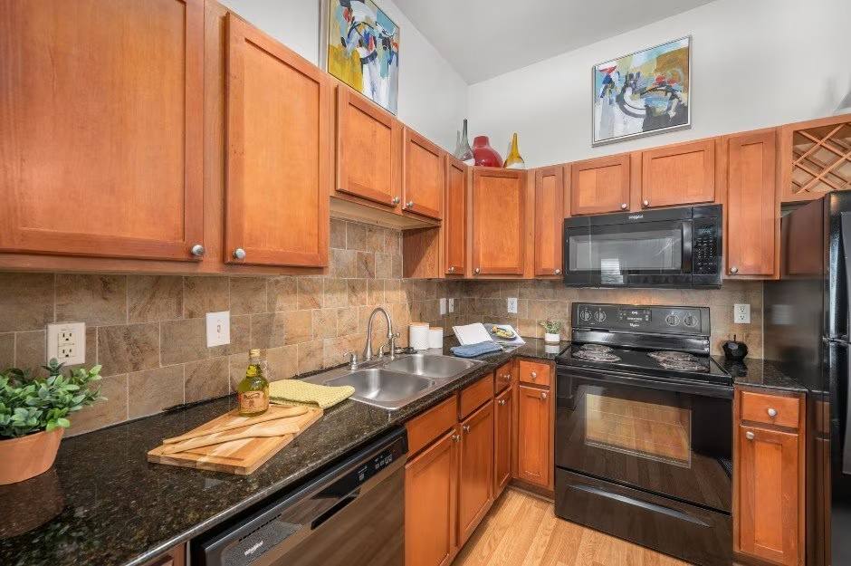 Apartment for rent at 3363 McCue Rd #GPC, Houston, TX 77056