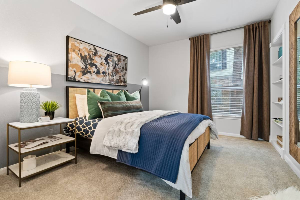 Apartment for rent at 6900 Lake Woodlands Dr #GASR, Spring, TX 77382