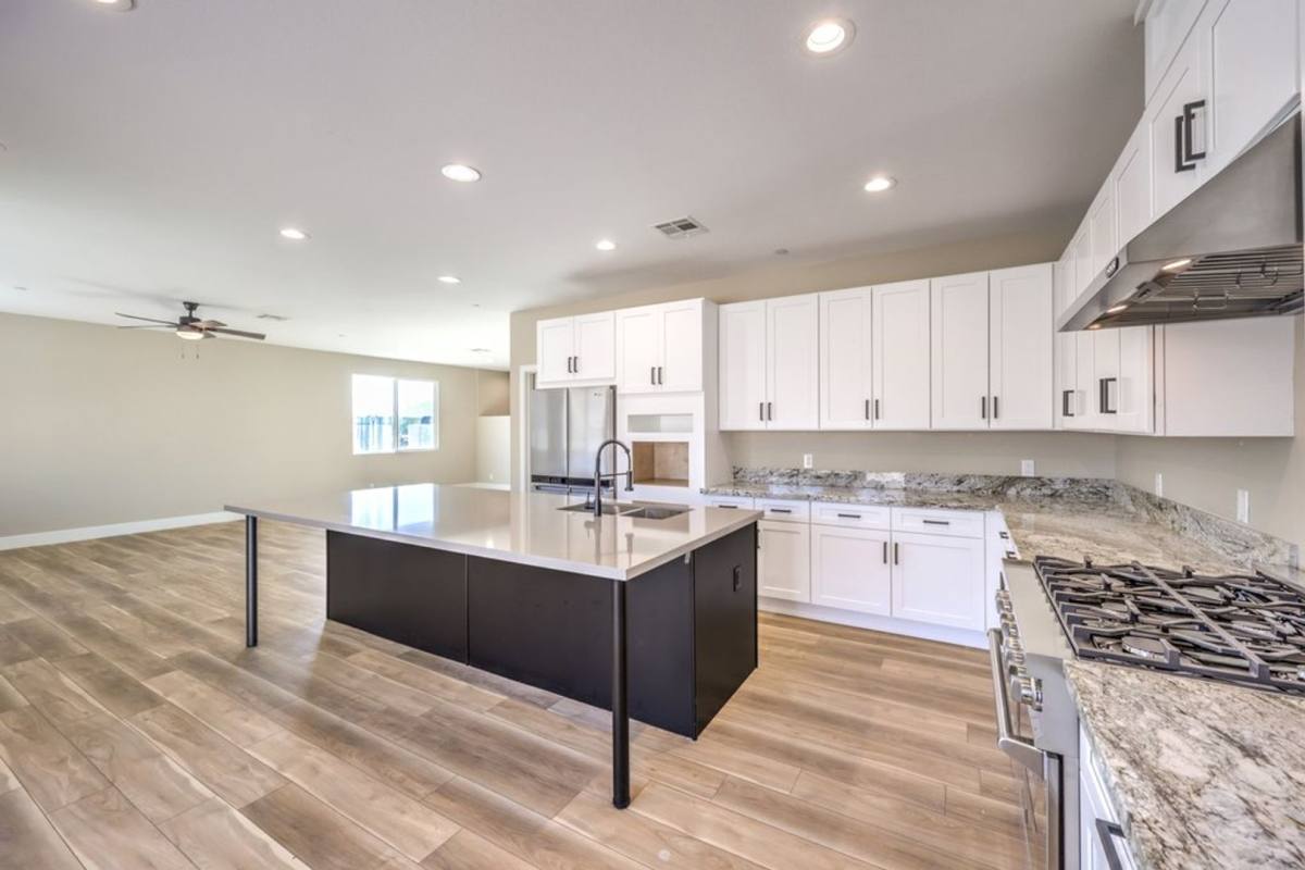 House for rent at 729 Milan Ave, Henderson, NV 89015