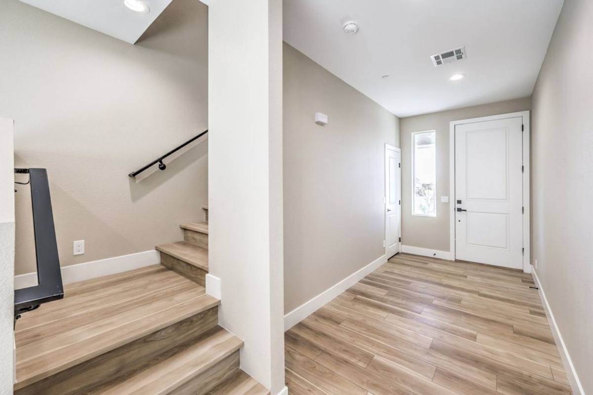 House for rent at 729 Milan Ave, Henderson, NV 89015
