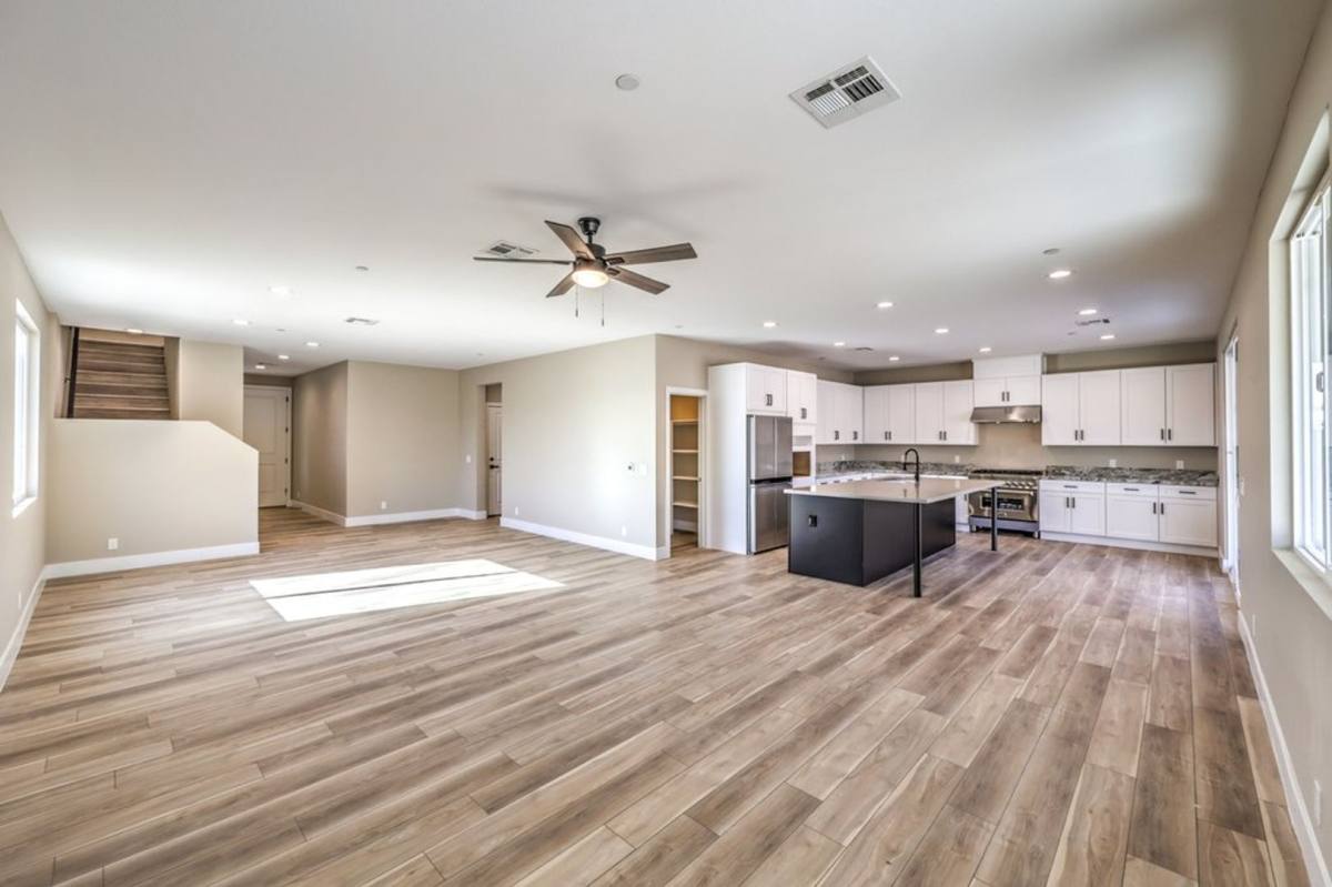 House for rent at 729 Milan Ave, Henderson, NV 89015