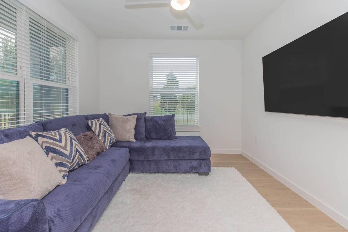 Apartment for rent at 13511 Hycohen Rd #HRY, Houston, TX 77047