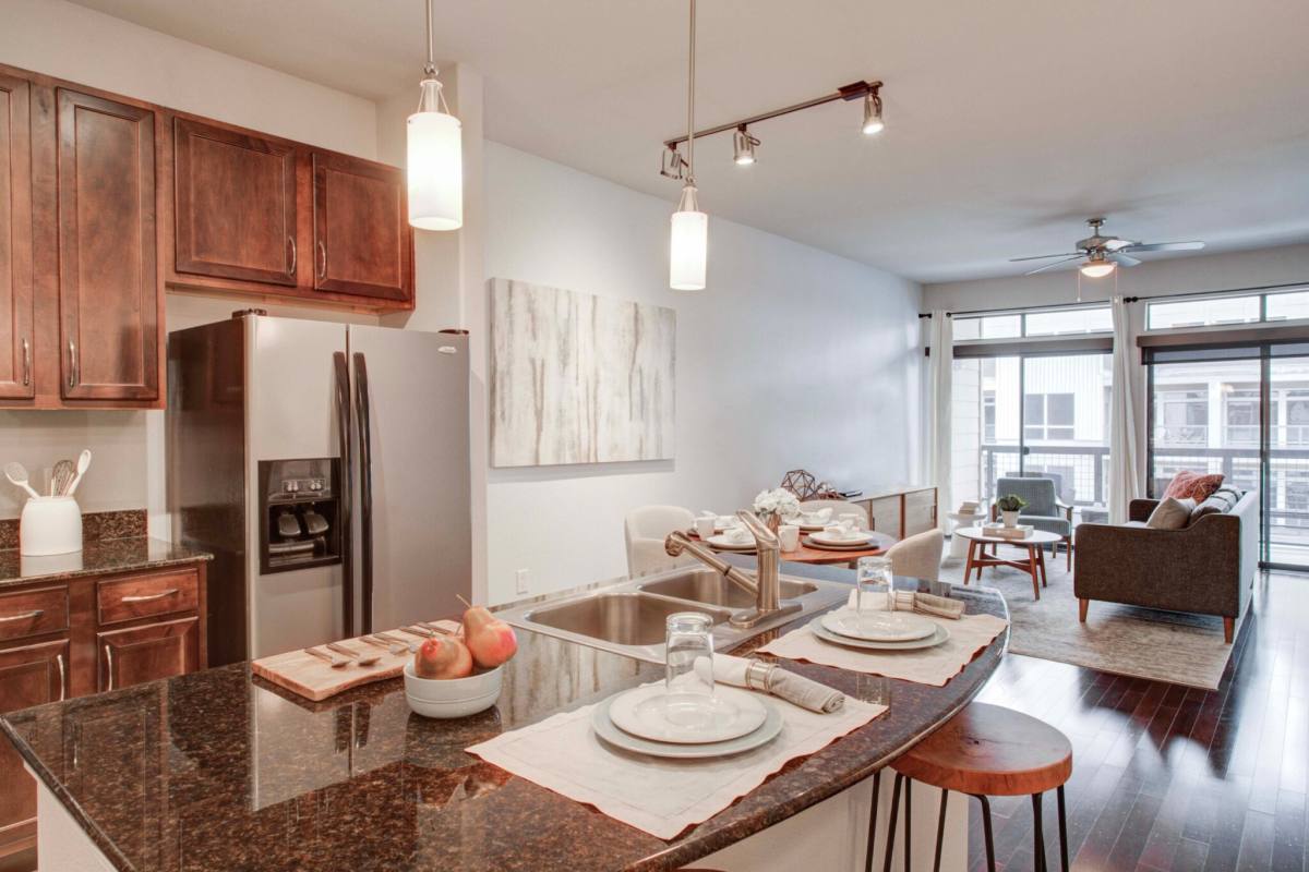 Apartment for rent at 1111 Post Oak Blvd #IUPO, Houston, TX 77056
