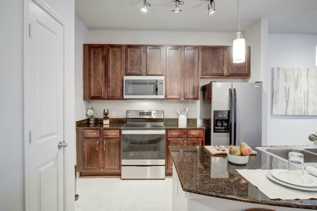 Apartment for rent at 1111 Post Oak Blvd #IUPO, Houston, TX 77056