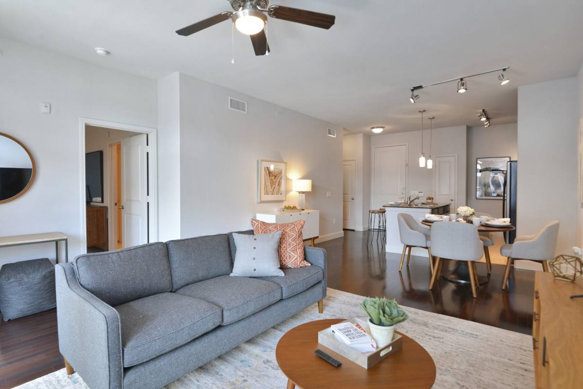 Apartment for rent at 1111 Post Oak Blvd #IUPO, Houston, TX 77056