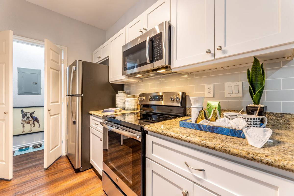 Apartment for rent at 300 Woerner Rd #LB1, Houston, TX 77090