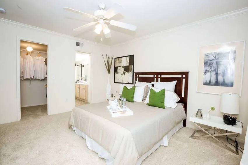 Apartment for rent at 1699 Romano Park Lane #LVE1, Houston, TX 77090