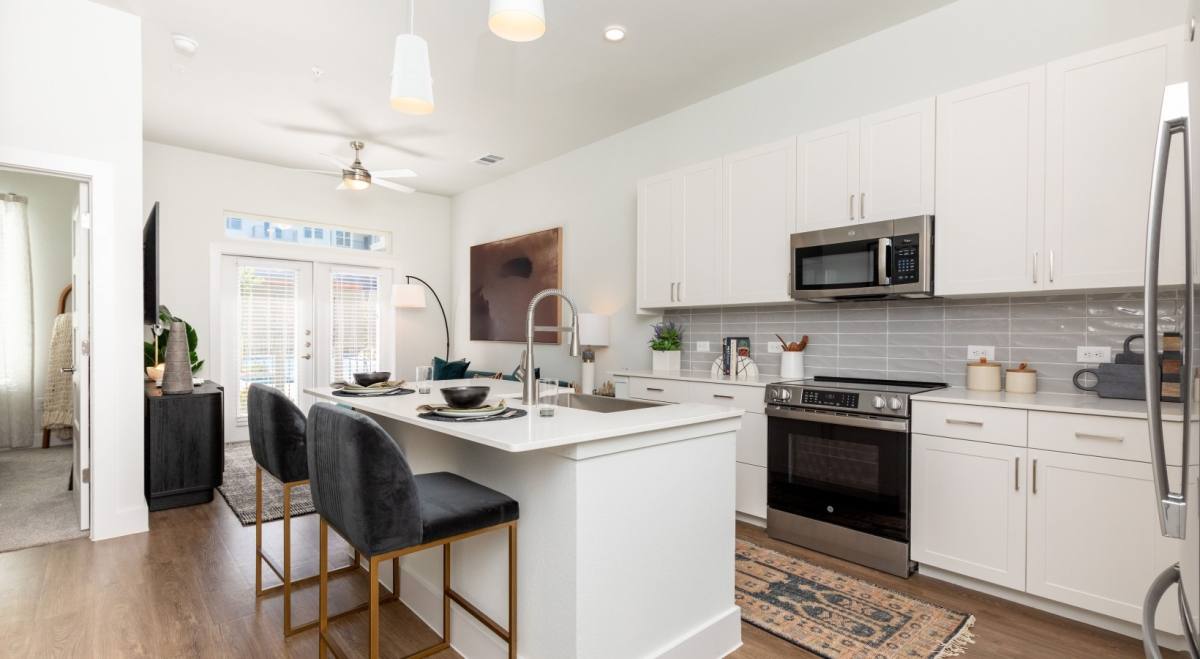 Apartment for rent at 11111 Nexus Ave #LTG, Stafford, TX 77477