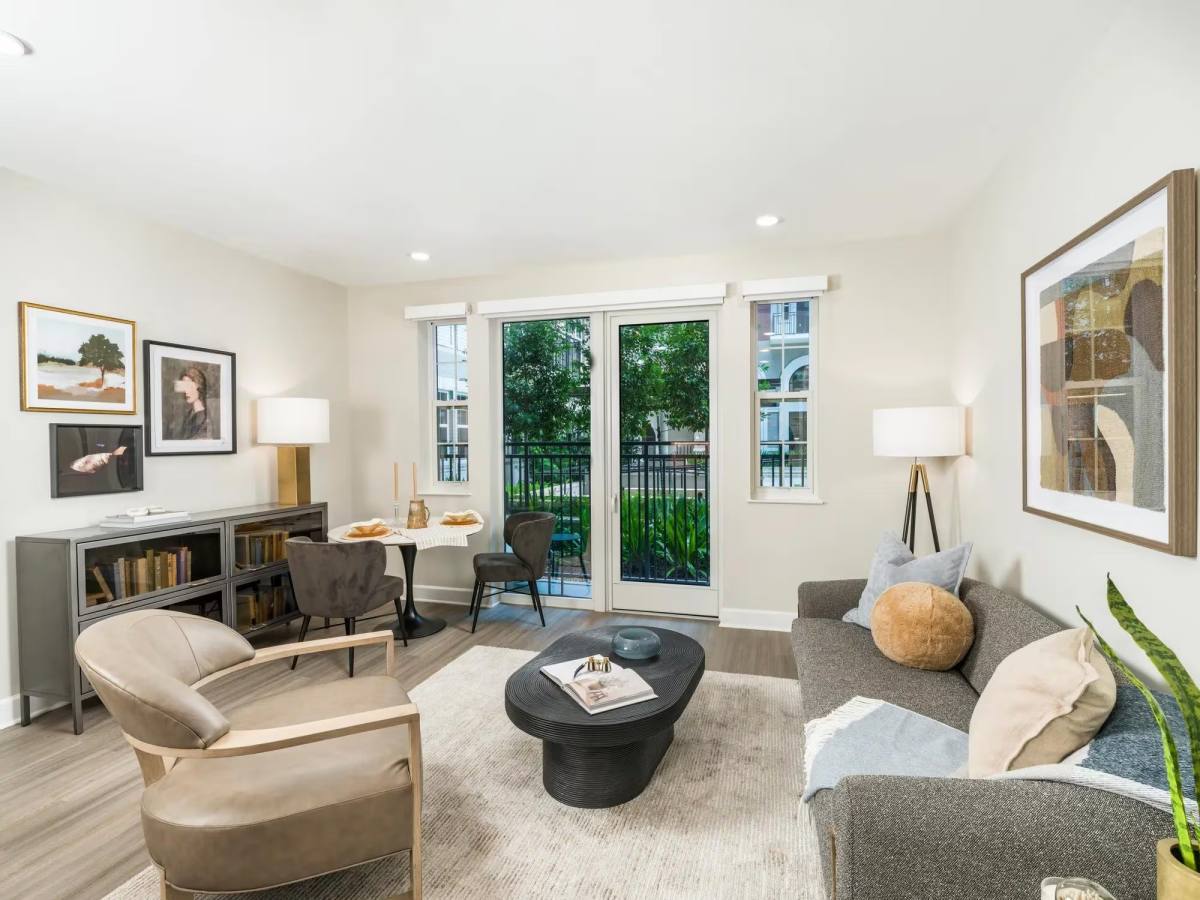 Apartment for rent at 716 Waugh Dr #MAWH, Houston, TX 77019