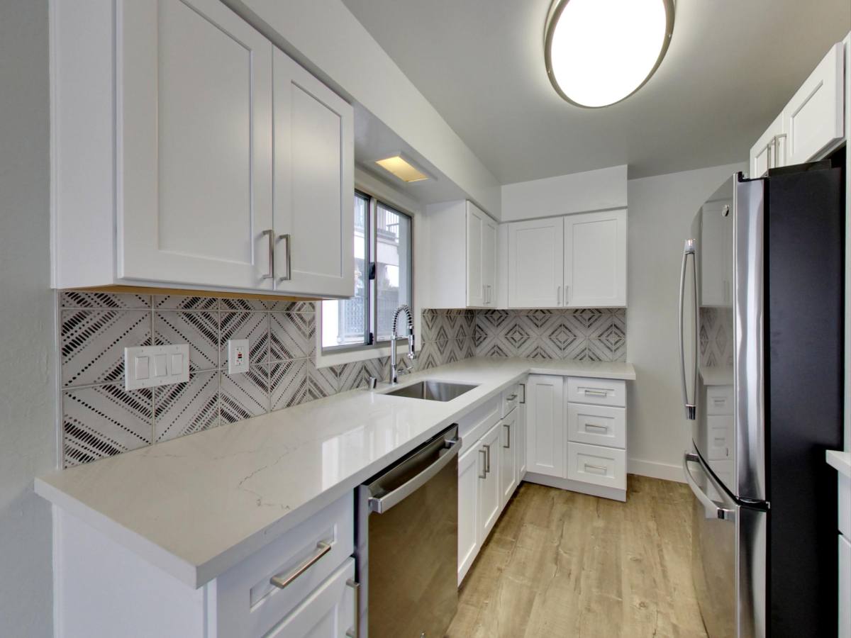 Apartment for rent at 311 Lester Ave #12, Oakland, CA 94606