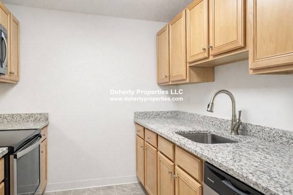Apartment for rent at 200 Market St #3409, Lowell, MA 01852
