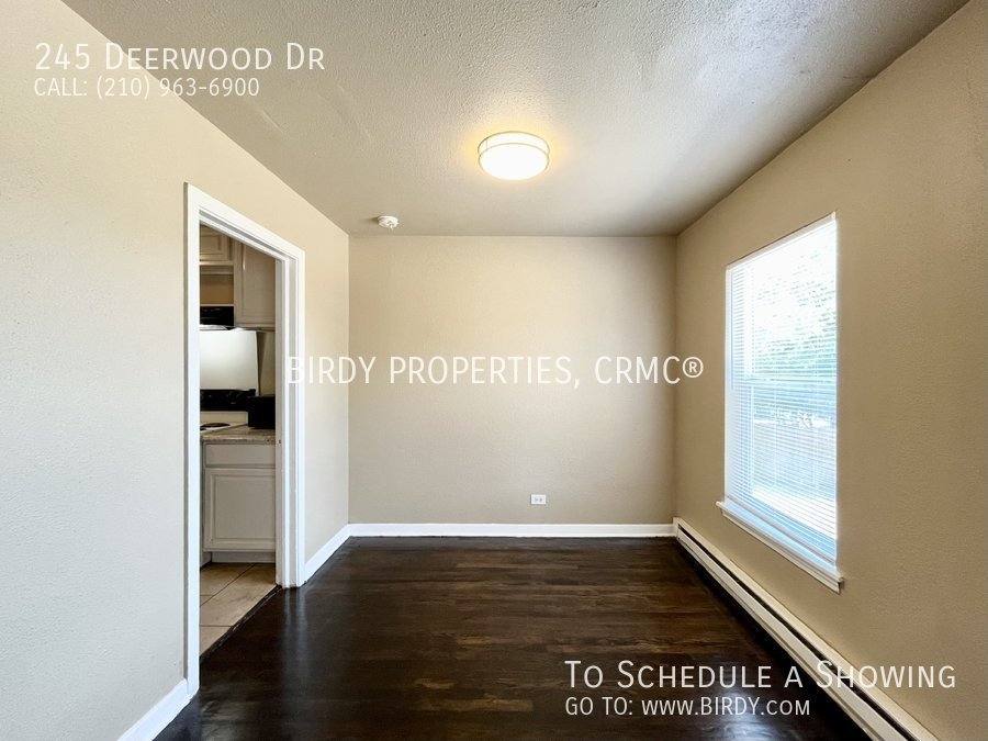 Apartment for rent at 245 Deerwood Dr, San Antonio, TX 78209