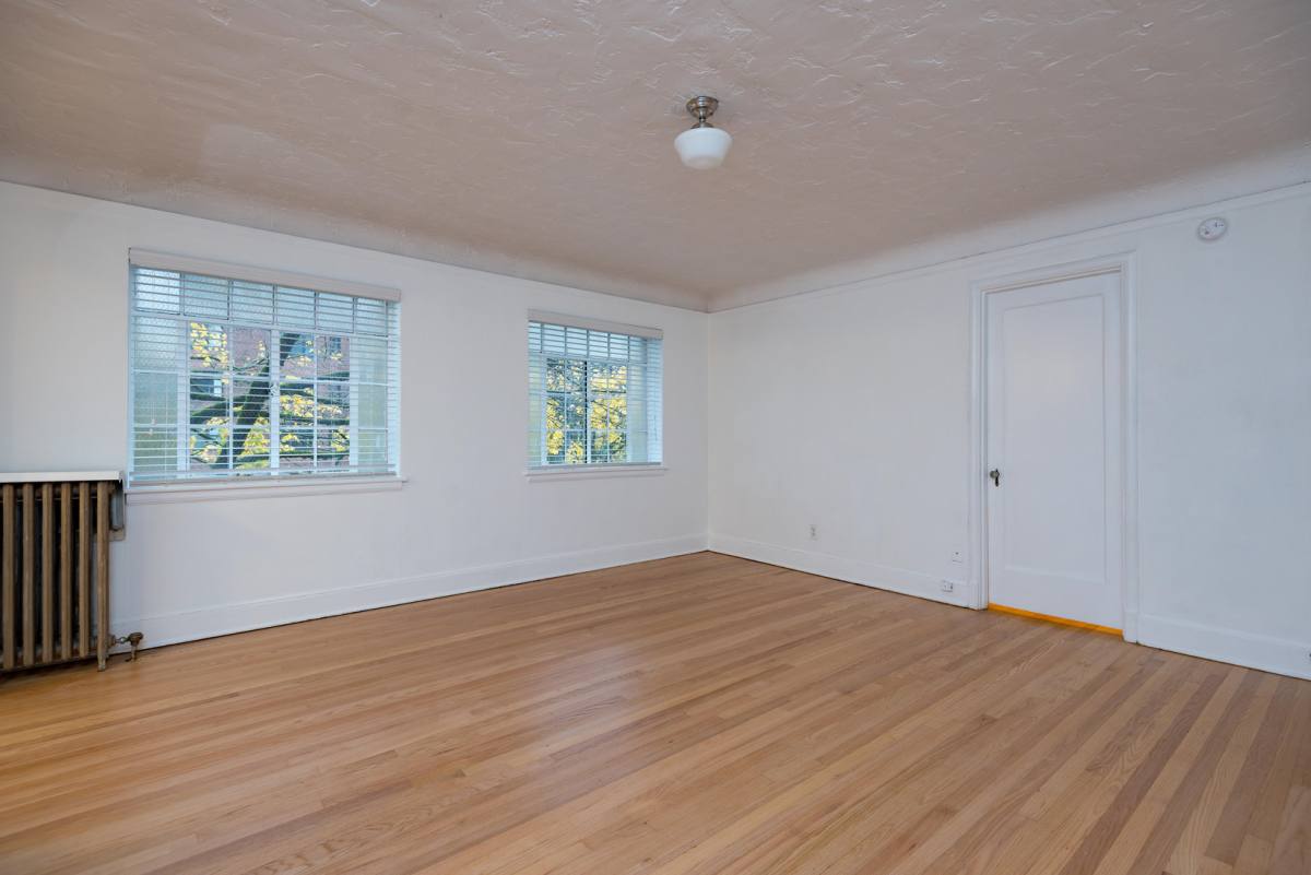 Apartment for rent at 2081 NW Everett St, Portland, OR 97209