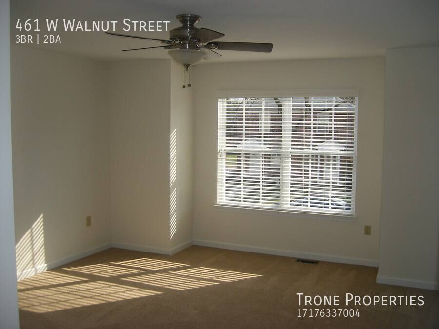 Townhouse for rent at 461 W Walnut St, Hanover, PA 17331