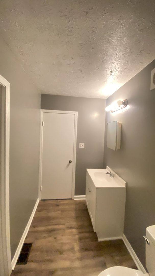 Apartment for rent at 1929 Peabody Lane, Louisville, KY 40218
