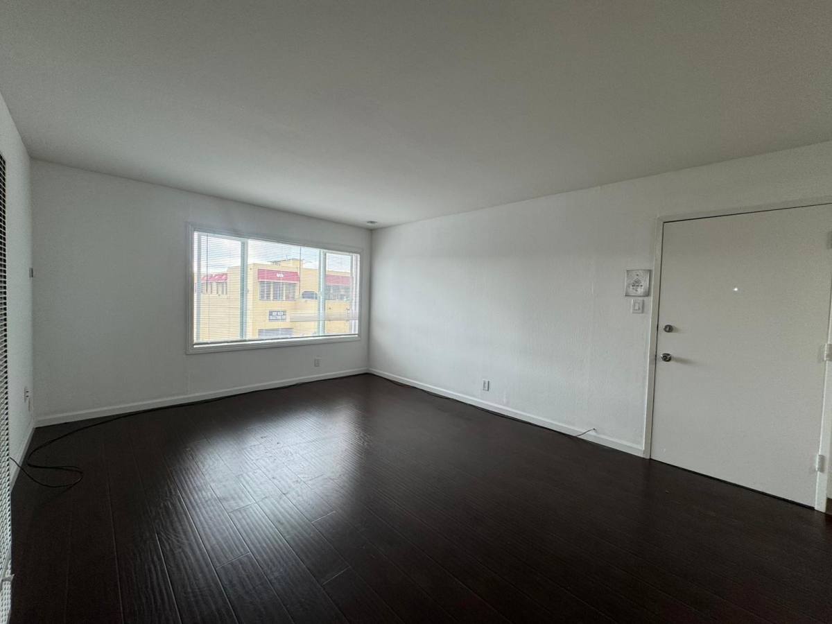 Apartment for rent at 3232 14th Ave #11, Oakland, CA 94602