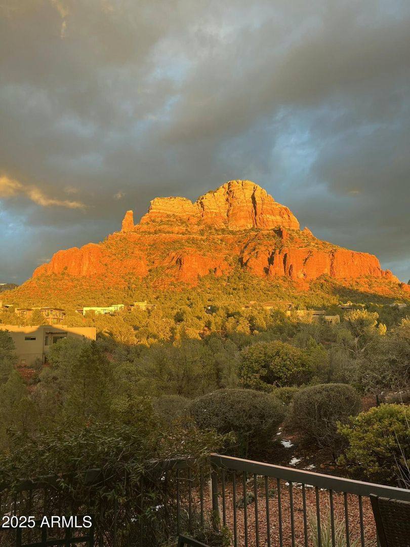 House for rent at 100 Penelope Way, Sedona, AZ 86336