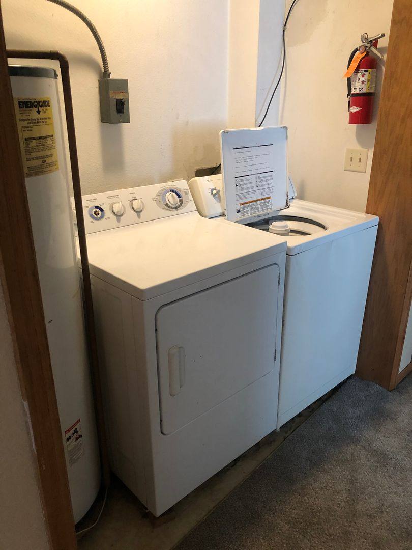 Apartment for rent at 1030 Knox Ave N, Minneapolis, MN 55411