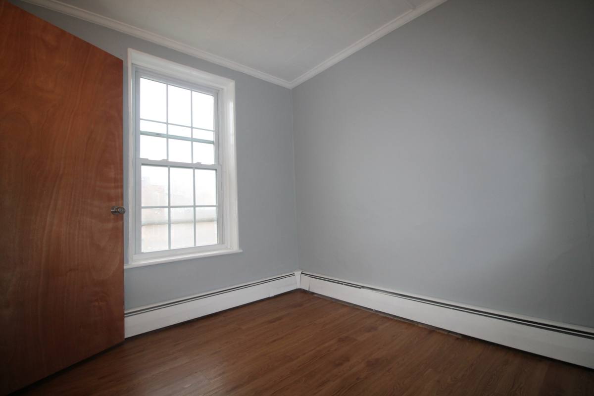 Apartment for rent at 1-3 Hamilton St, Cohoes, NY 12047