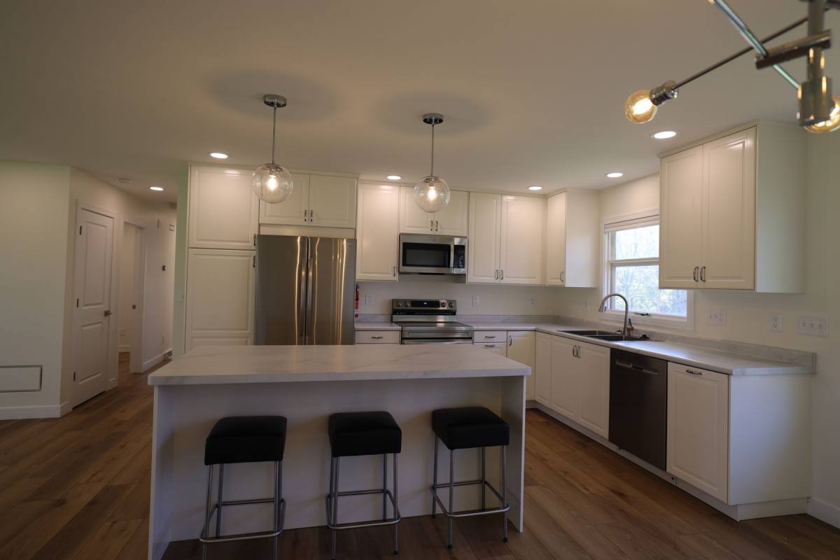 Apartment for rent at 3925 W Walnut Leaf Dr, Bloomington, IN 47403