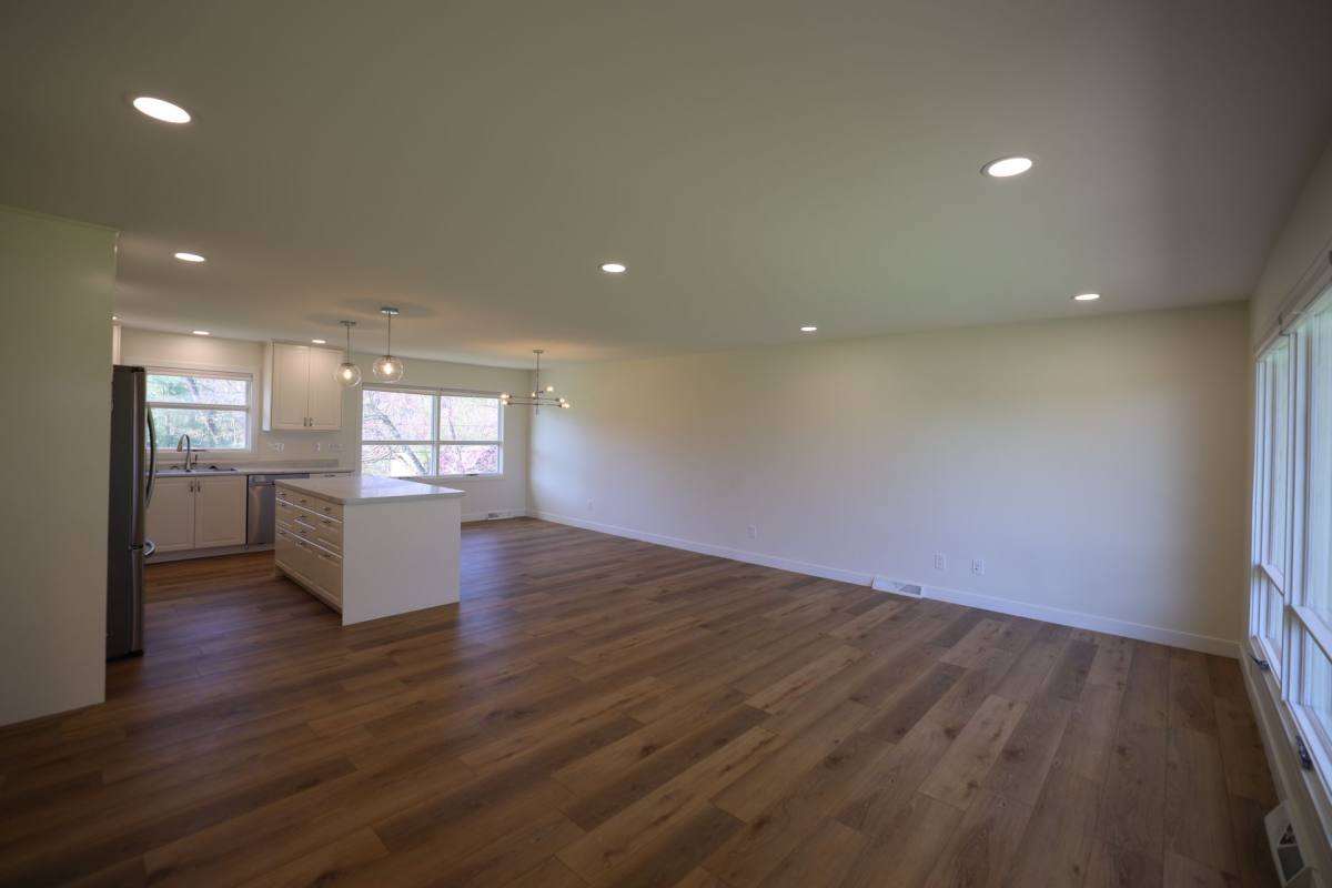 Apartment for rent at 3925 W Walnut Leaf Dr, Bloomington, IN 47403
