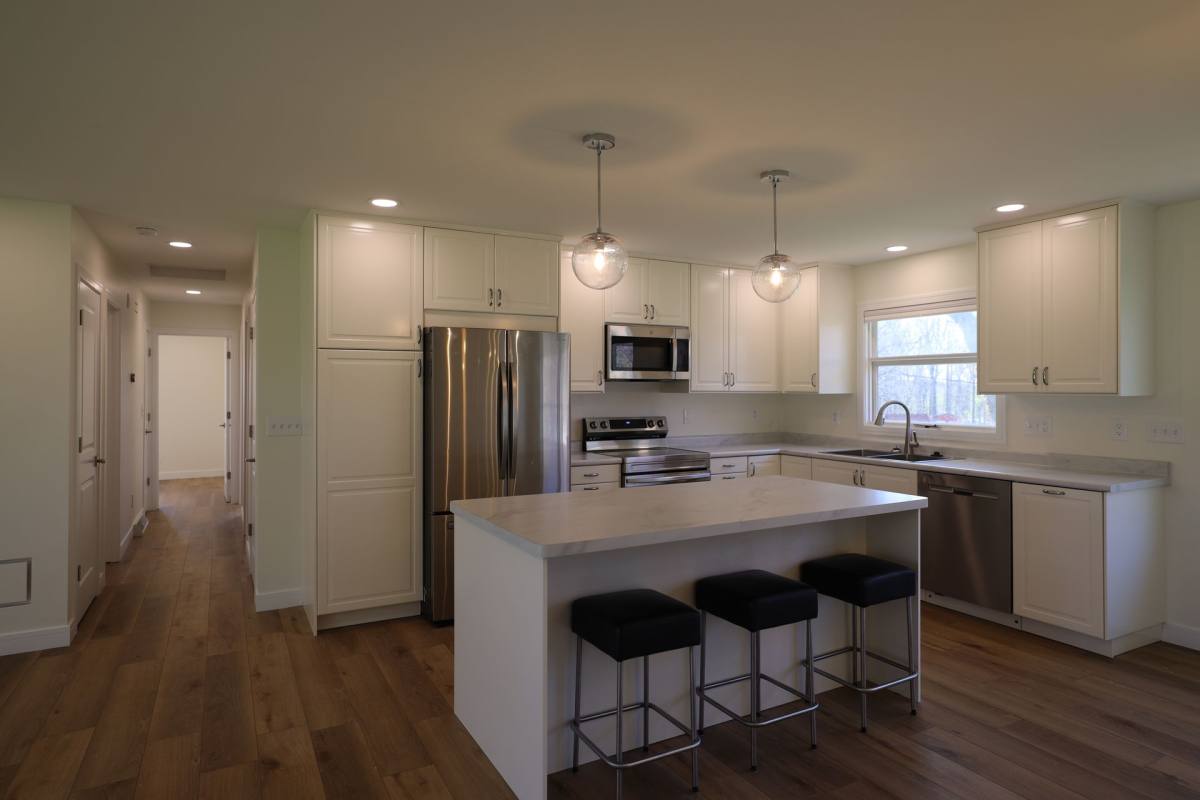Apartment for rent at 3925 W Walnut Leaf Dr, Bloomington, IN 47403