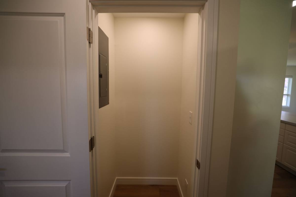 Apartment for rent at 3925 W Walnut Leaf Dr, Bloomington, IN 47403