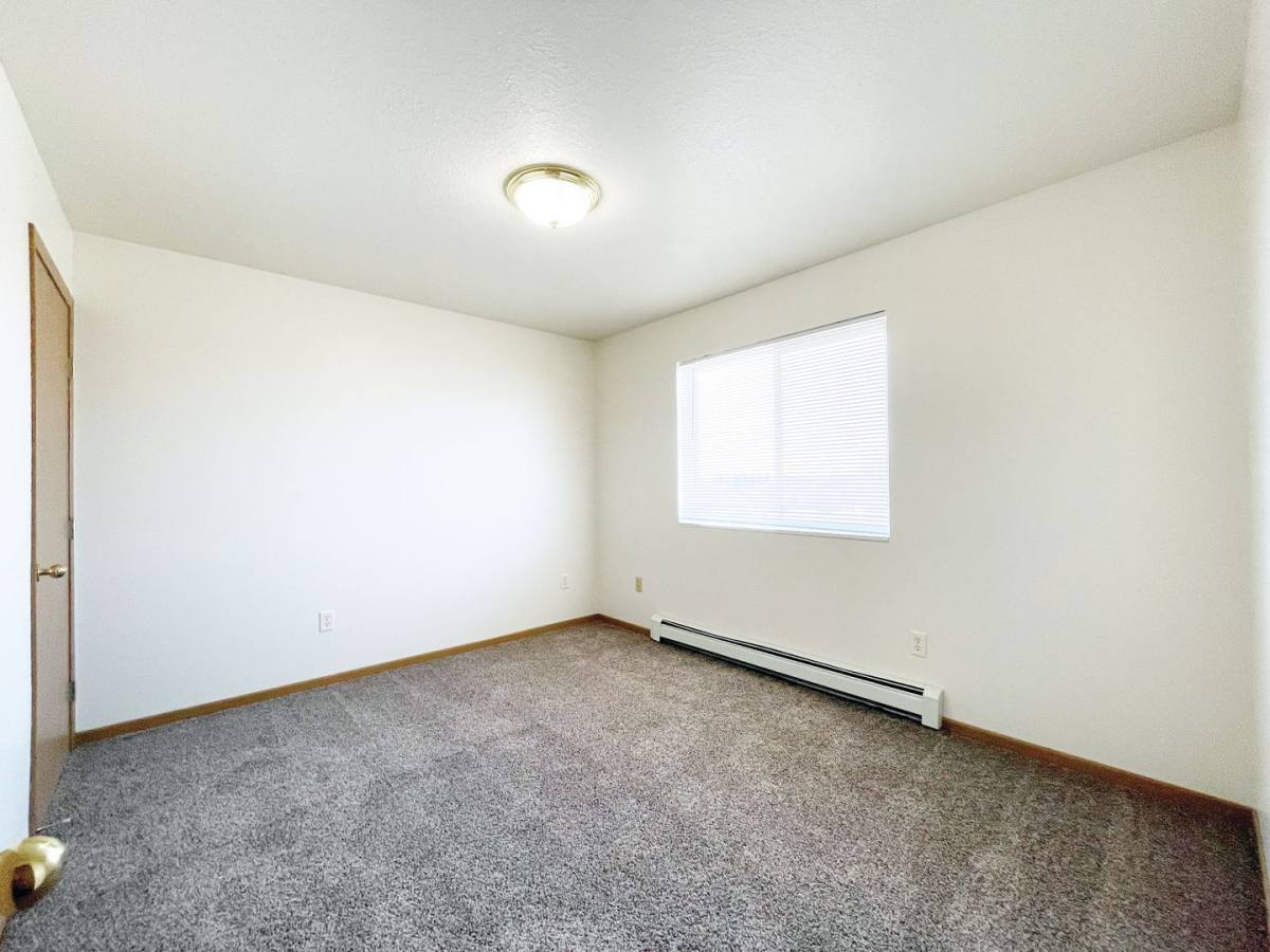 Apartment for rent at 1540 Golden Valley Lane 1800-1820 16th St NW, Minot, ND 58703