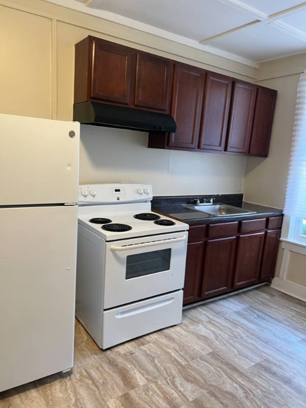 Townhouse for rent at 2800 Orleans St, Baltimore, MD 21224